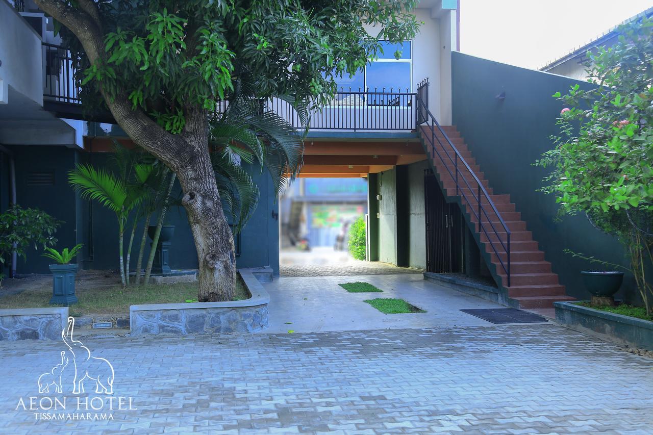 Aeon Hotel Tissamaharama Ngoại thất bức ảnh
